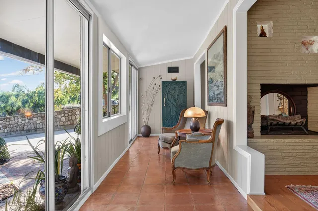 $1,645,000 | 165 Feliz Drive, Oak View, CA 93022