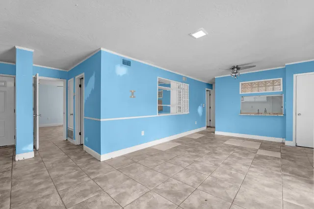 $89,900 | 401 Marshall Court, Unit 3, Fort Walton Beach, FL 32548