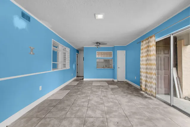 $89,900 | 401 Marshall Court, Unit 3, Fort Walton Beach, FL 32548