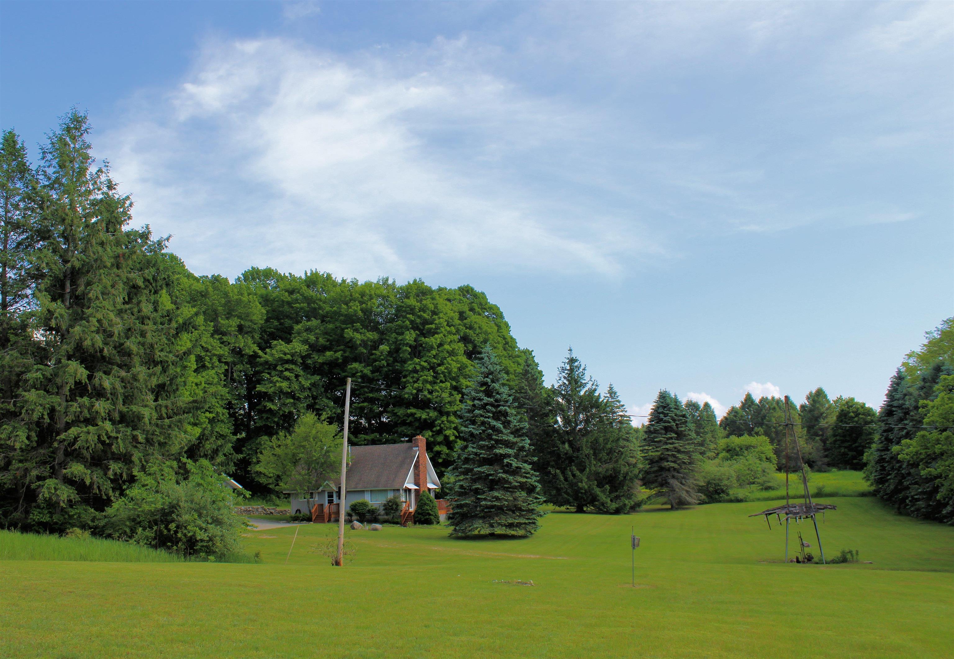 7203 Valley Road Honor, MI 49640 - Photo 27 of 39