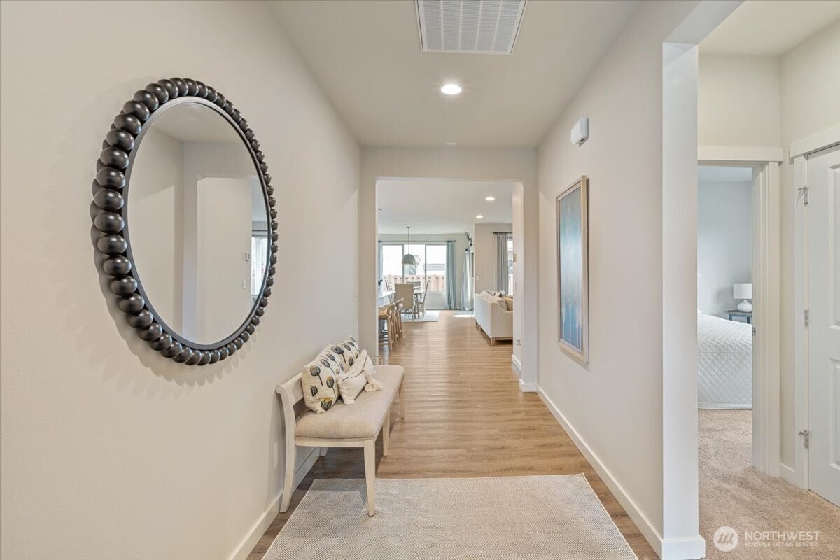 432 South Sergeant Street Buckley, WA 98321 - Photo 3 of 40