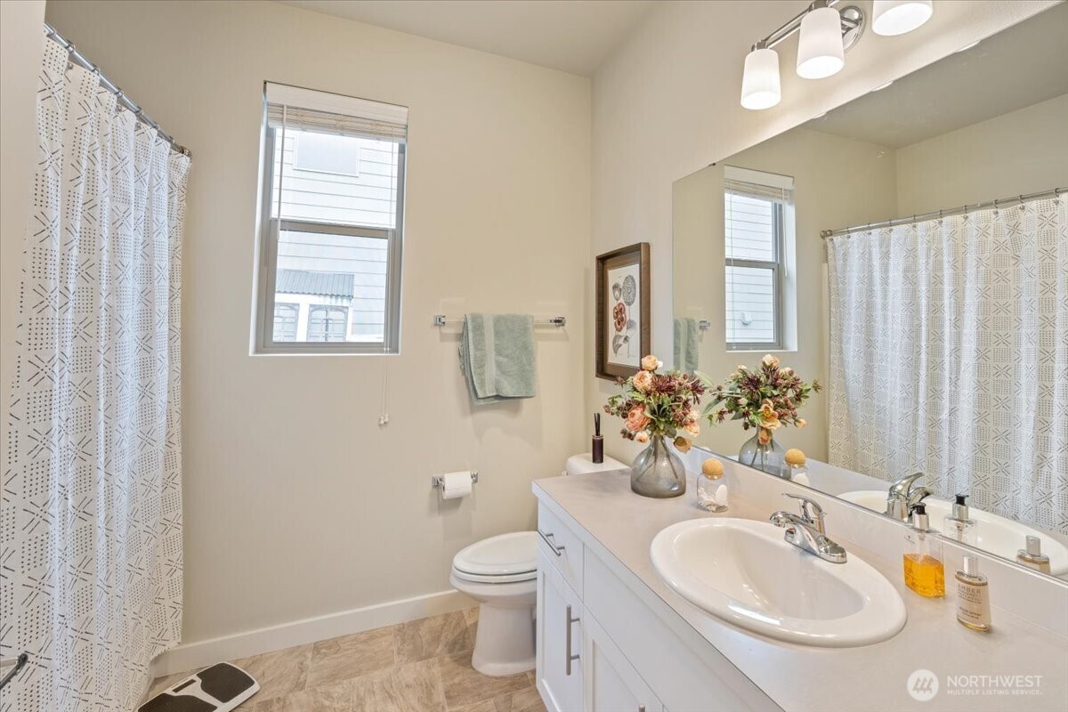 432 South Sergeant Street Buckley, WA 98321 - Photo 6 of 40