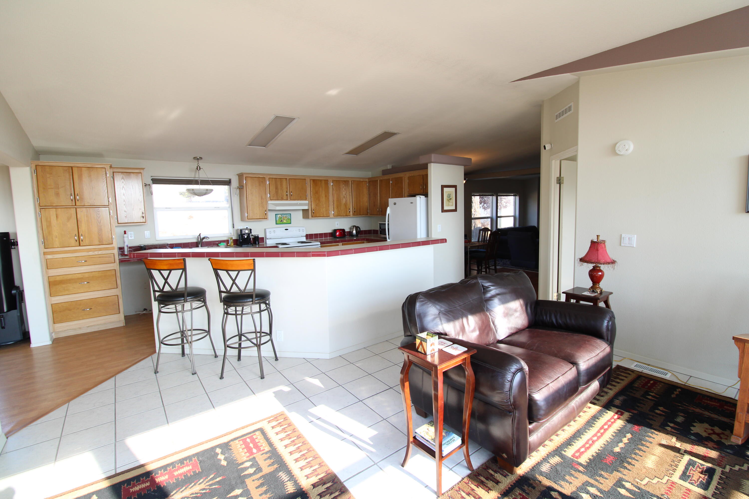 7571 Southeast Walther Loop Prineville, OR 97754 - Photo 5 of 38 Living Room 2.1