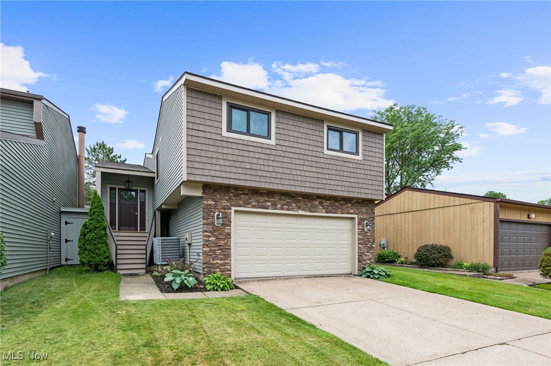 7152 Rippling Brook Lane Mentor, OH 44060 - Photo 1 of 30 Gallery Image 1
