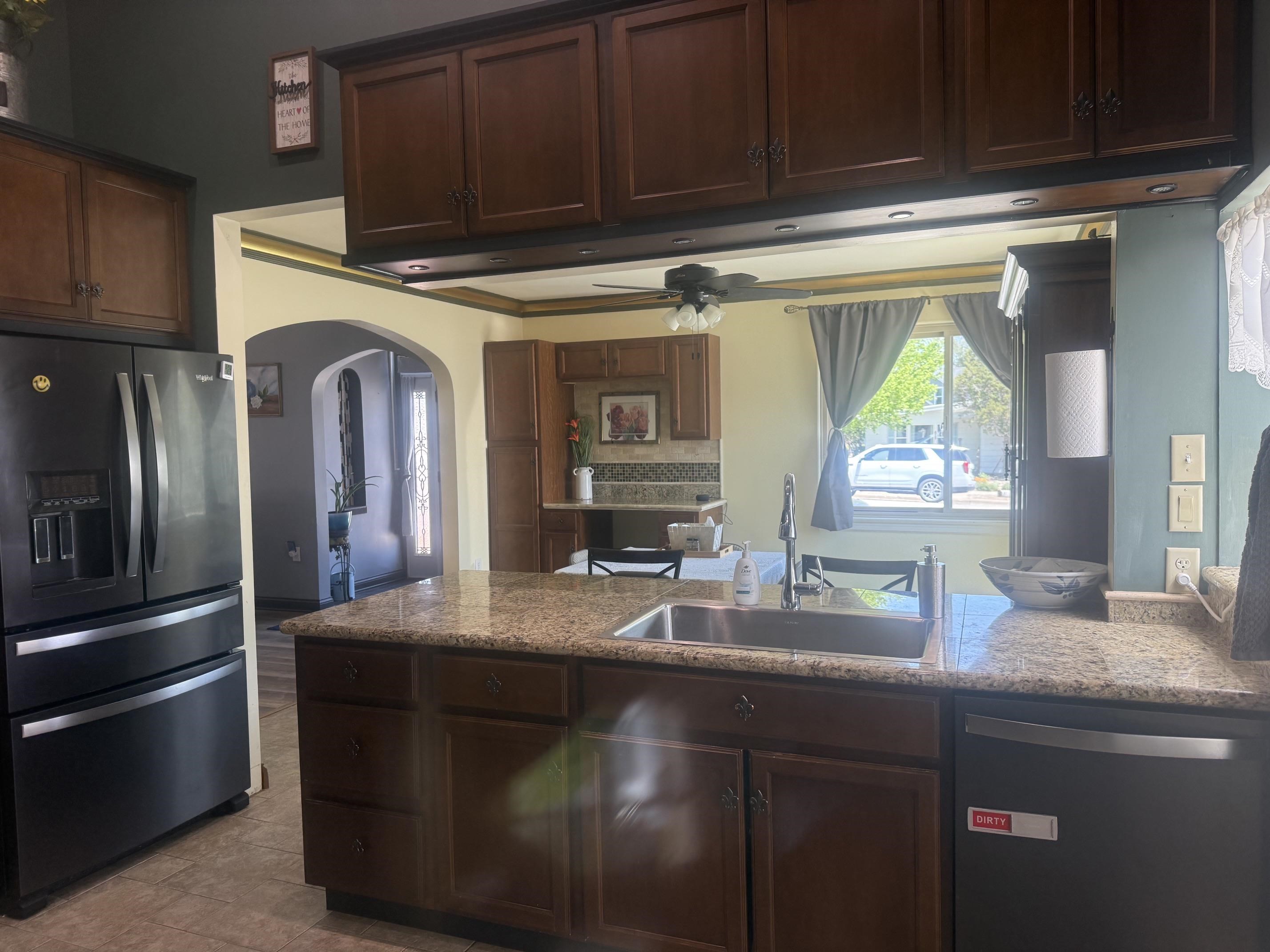 616 8th Street Rawlins, WY 82301 - Photo 12 of 48