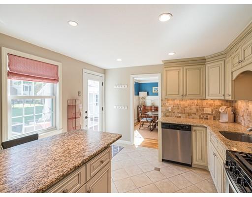 68 Russell Road Framingham, MA 01702 - Photo 5 of 21 Gallery Image 5