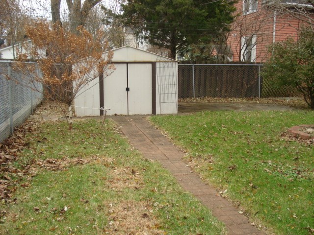 1108 3rd Street Moline, IL 61265 - Photo 4 of 14 Gallery Image 4