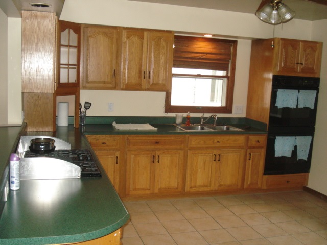 1108 3rd Street Moline, IL 61265 - Photo 6 of 14 Gallery Image 6