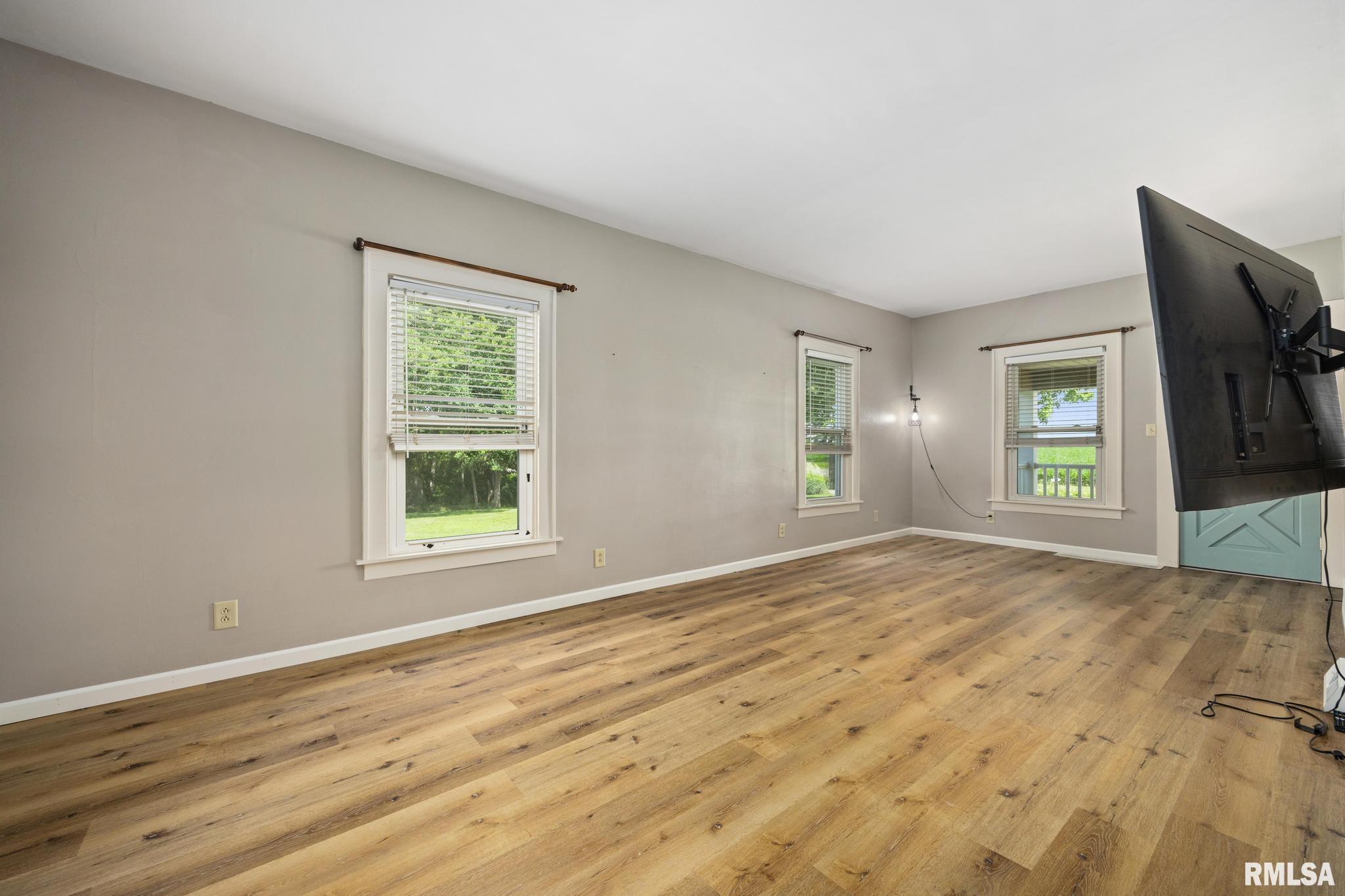 4751 Sheridan Road Groveland, IL 61535 - Photo 10 of 53