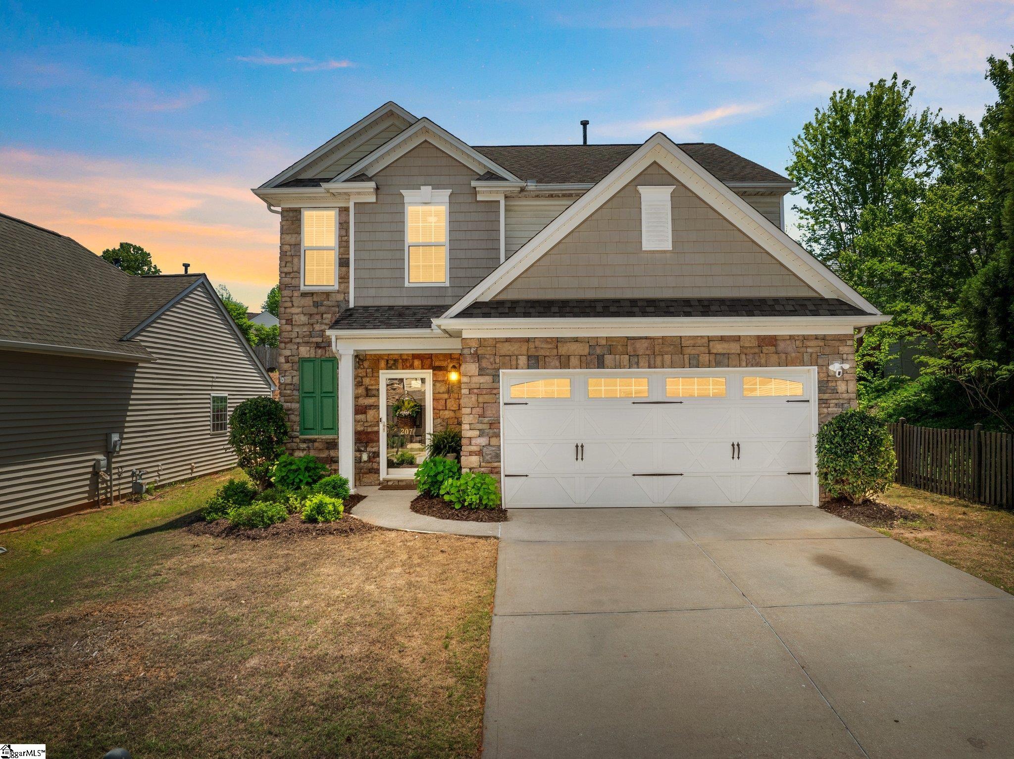 207 Knoll Ridge Drive Greer, SC 29650 - Photo 1 of 35 Gallery Image 1
