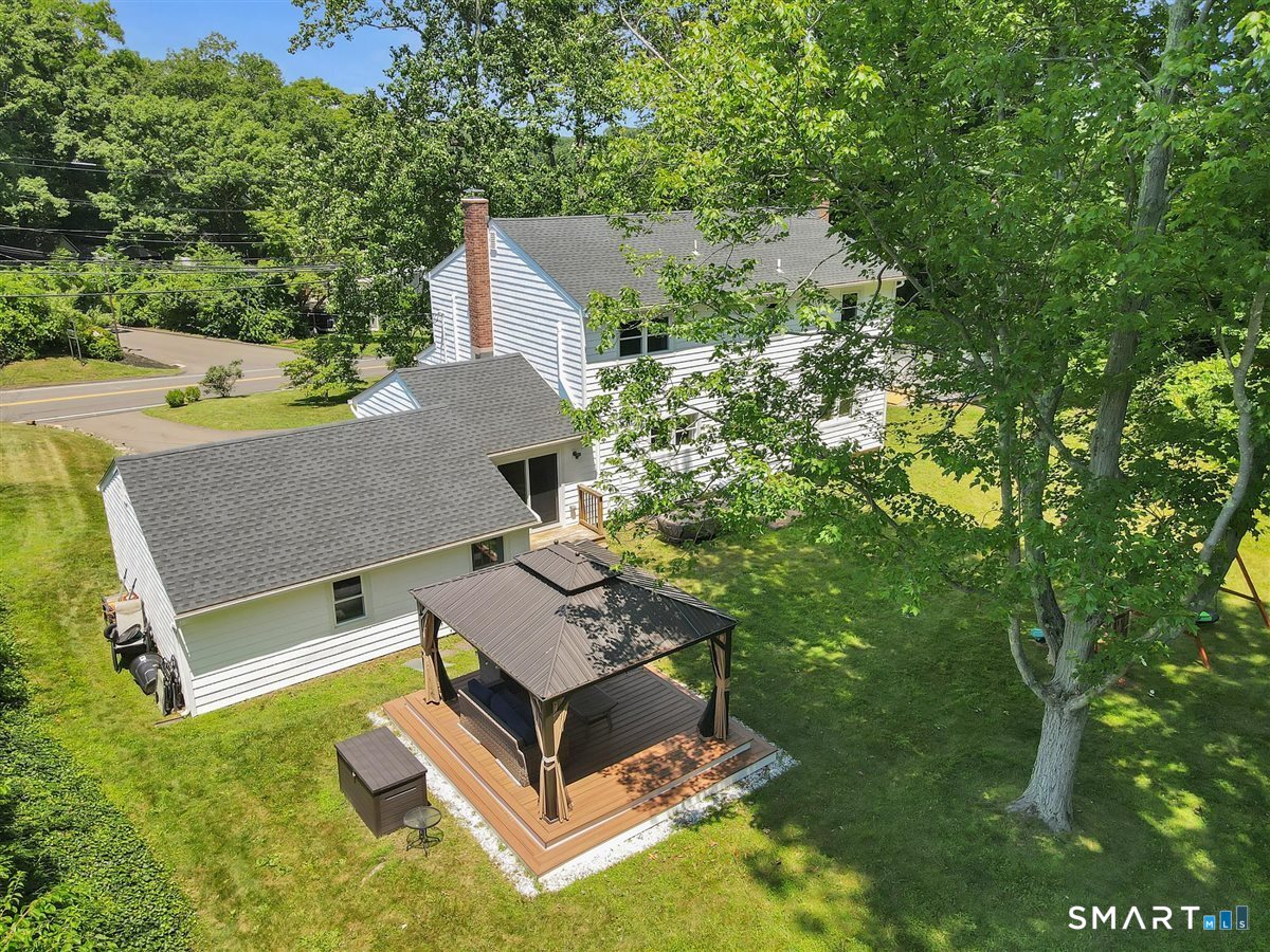 186 Alps Road Branford, CT 06405 - Photo 27 of 35 Gallery Image 27