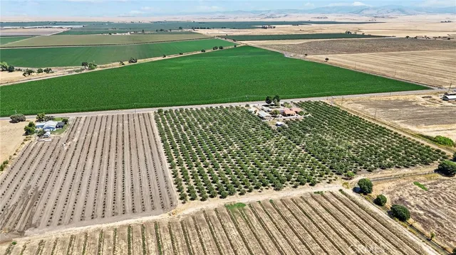 $450,000 | 0 East Childs Avenue, Le Grand, CA 95333