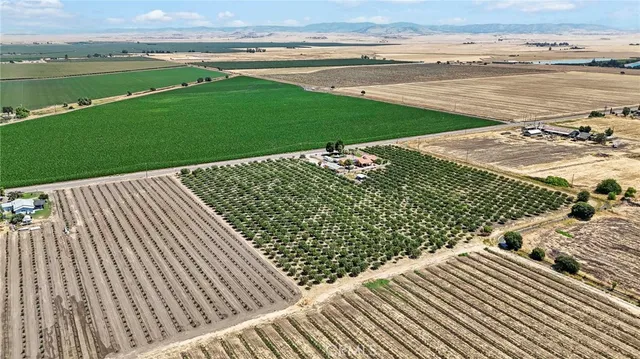 $450,000 | 0 East Childs Avenue, Le Grand, CA 95333