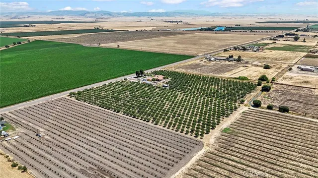 $450,000 | 0 East Childs Avenue, Le Grand, CA 95333