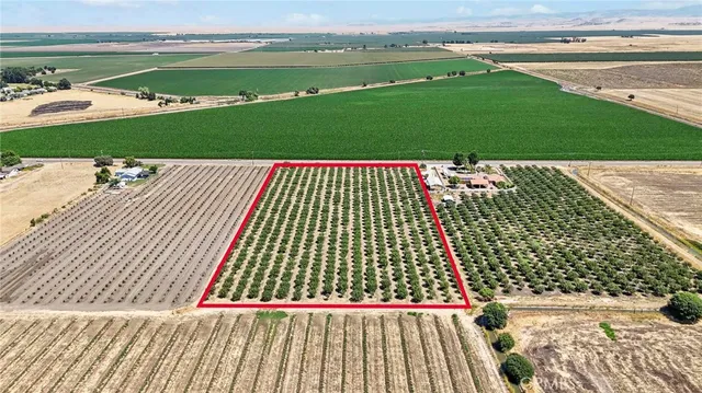 $450,000 | 0 East Childs Avenue, Le Grand, CA 95333