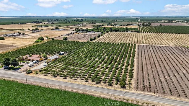 $450,000 | 0 East Childs Avenue, Le Grand, CA 95333