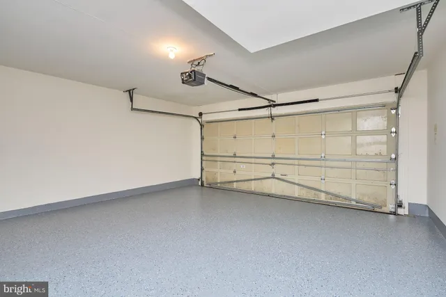 $3,200 | 4100 Fountainside Lane, Fairfax, VA 22030