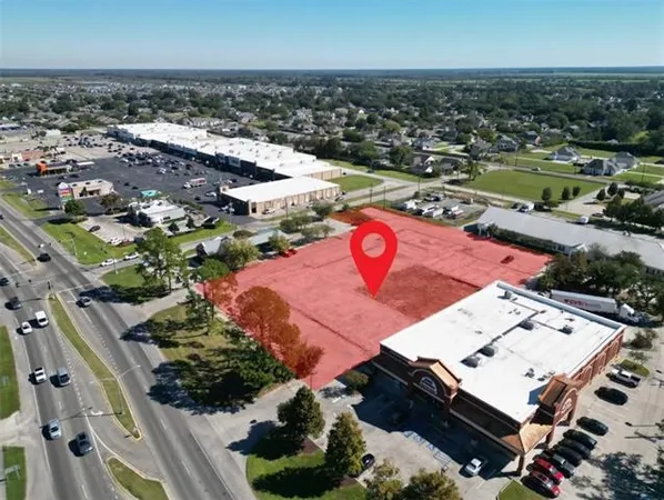 $1,350,000 | 203 North Canal Boulevard, Thibodaux, LA 70301