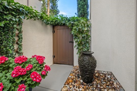 165 Frame Irvine, CA 92618 - Photo 16 of 37 a view of a bunch of flowers and flowers