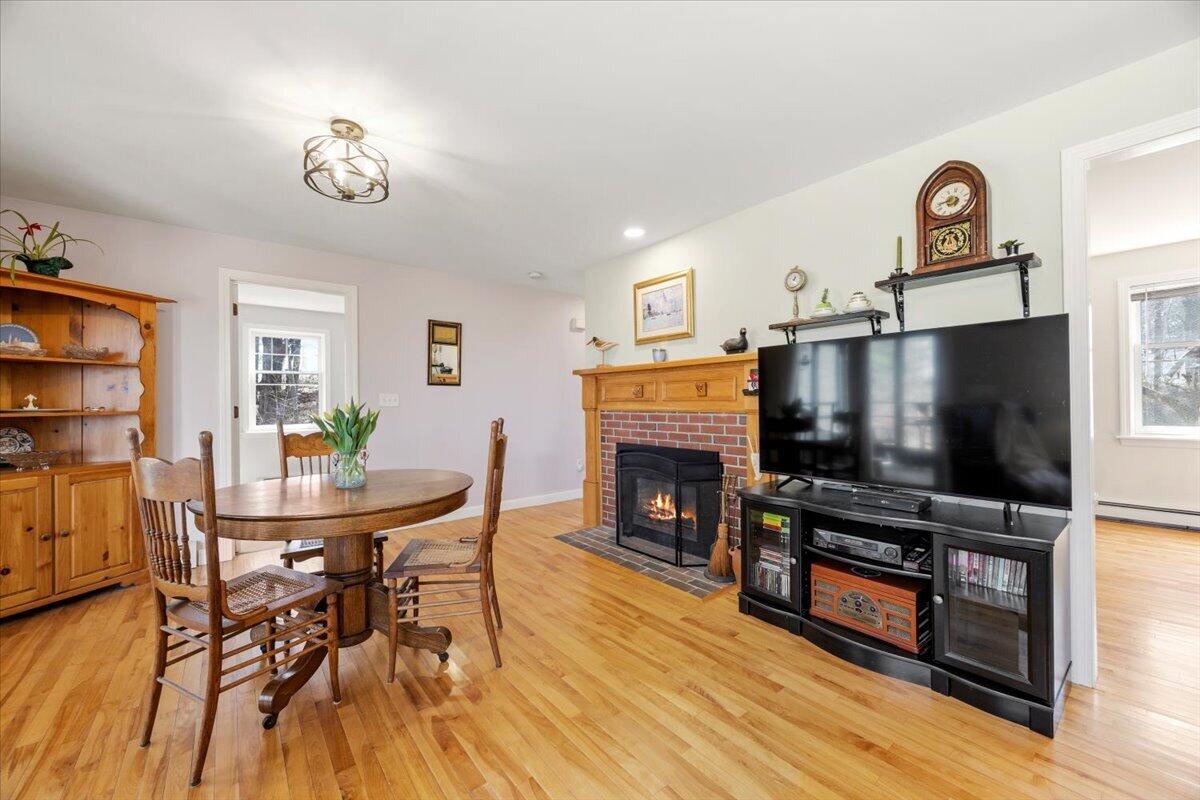 104 Winnocks Neck Road Scarborough, ME 04074 - Photo 8 of 37 07-104 Winnocks Neck-7