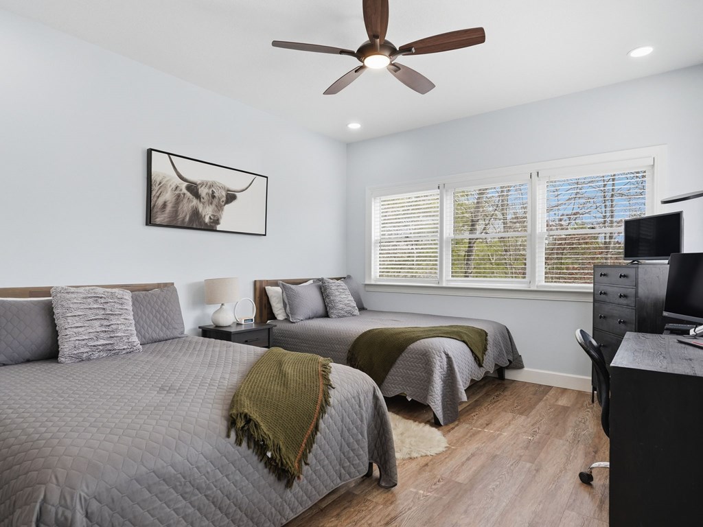 25 Walhala Trail Blue Ridge, GA 30513 - Photo 24 of 55 Main floor guest bedroom