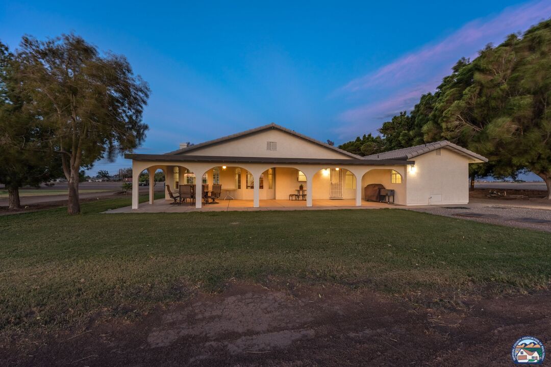 1955 Nichols Road El Centro, CA 92243 - Photo 53 of 71 Gallery Image 53