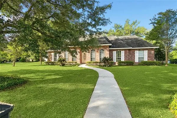 $379,000 | 2244 America Street, Mandeville, LA 70448