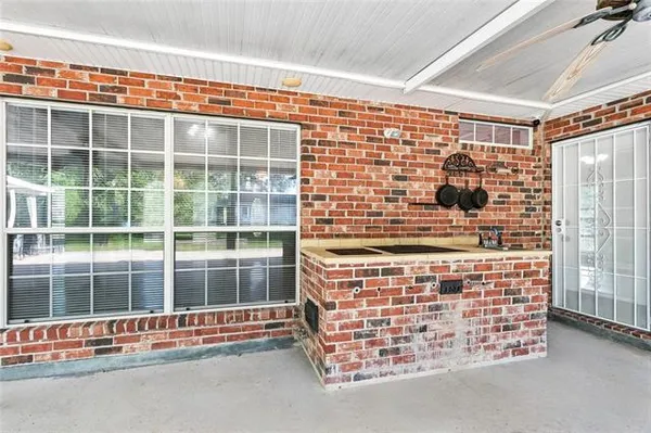 $379,000 | 2244 America Street, Mandeville, LA 70448