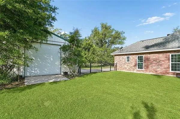 $379,000 | 2244 America Street, Mandeville, LA 70448