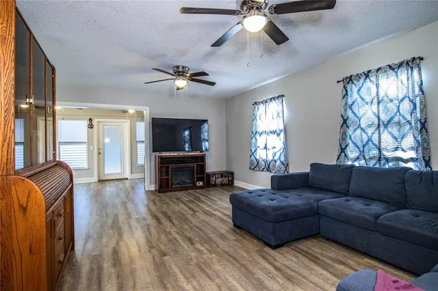 $261,000 | 3542 Raintree Court, Lakeland, FL 33803