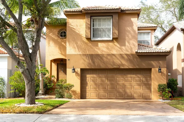 $570,000 | 5315 Eagle Cay Way, Coconut Creek, FL 33073