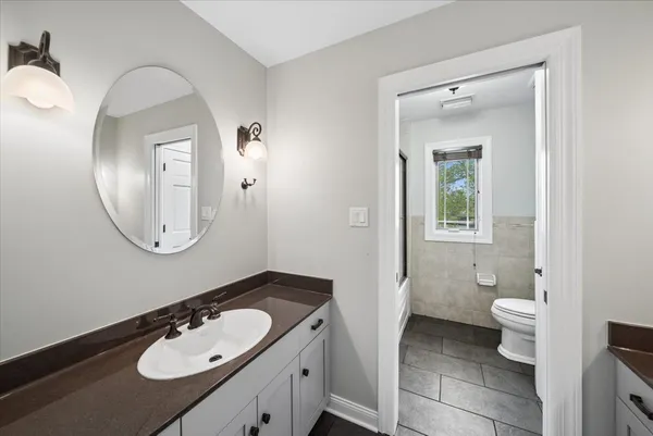 $1,100,000 | 685 Golf Club Lane, Frankfort, IL 60423