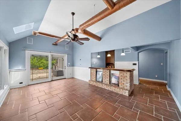 $1,100,000 | 685 Golf Club Lane, Frankfort, IL 60423