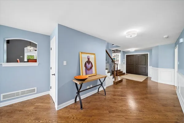 $1,100,000 | 685 Golf Club Lane, Frankfort, IL 60423