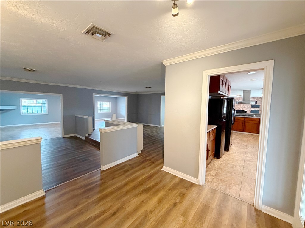 2010 East Pebble Road Las Vegas, NV 89123 - Photo 4 of 42