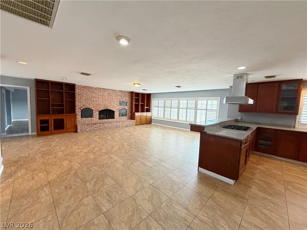 $4,200 | 2010 East Pebble Road, Las Vegas, NV 89123