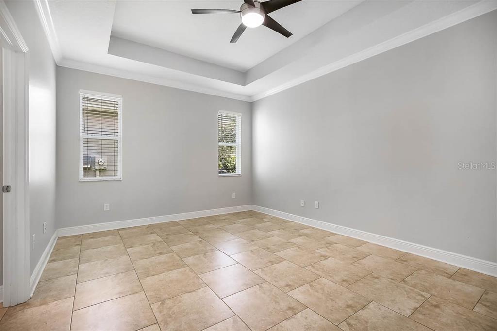 5310 Match Point Place Lithia, FL 33547 - Photo 11 of 33 a view of an empty room with a window