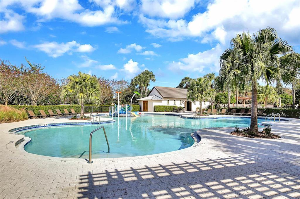 5310 Match Point Place Lithia, FL 33547 - Photo 33 of 33 a view of a lake with a house