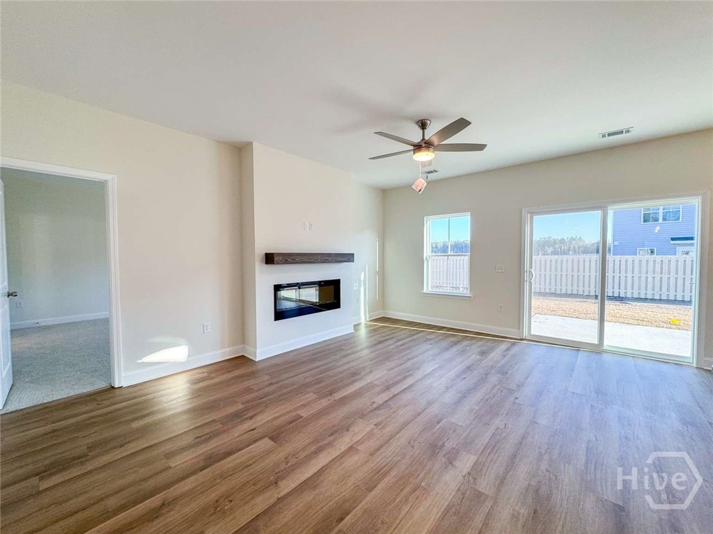 125 Providence Loop Hinesville, GA 31313 - Photo 11 of 17
