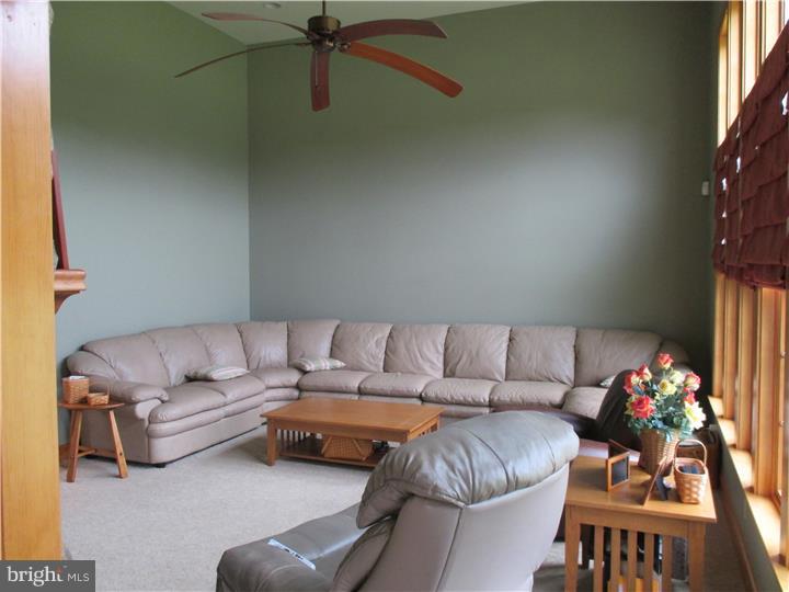 127 Fort Mott Road Pennsville, NJ 08070 - Photo 7 of 25 Great Room