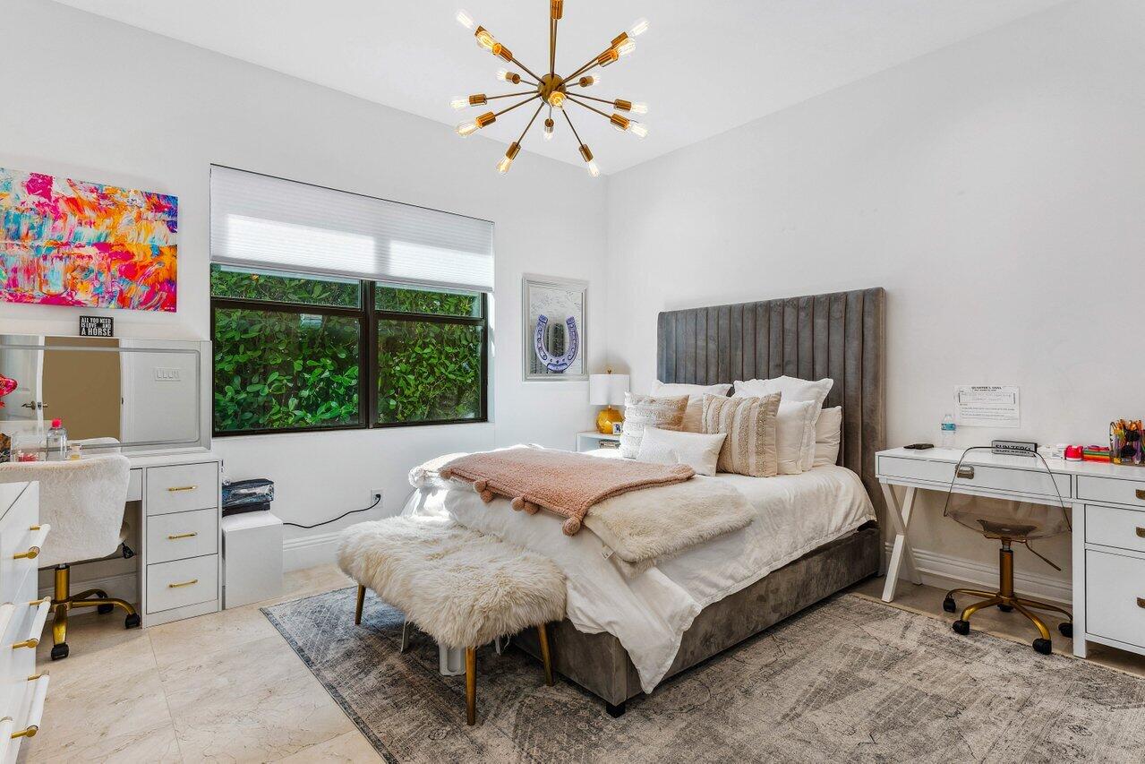 2708 Northwest 75th Street Boca Raton, FL 33496 - Photo 30 of 60 Bed 2 | On suite