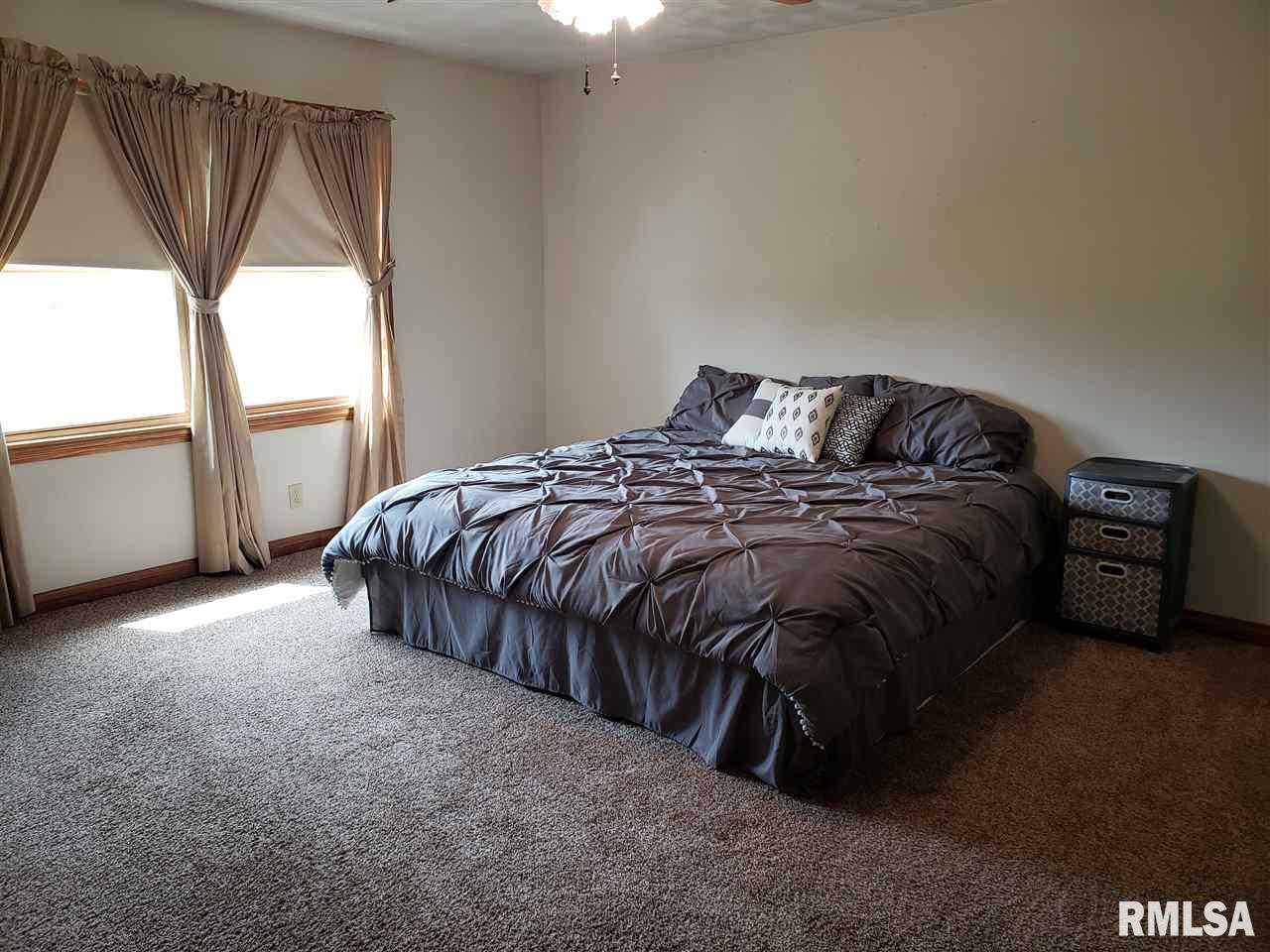 7113 Talbot Road Geneseo, IL 61254 - Photo 9 of 17 Gallery Image 9