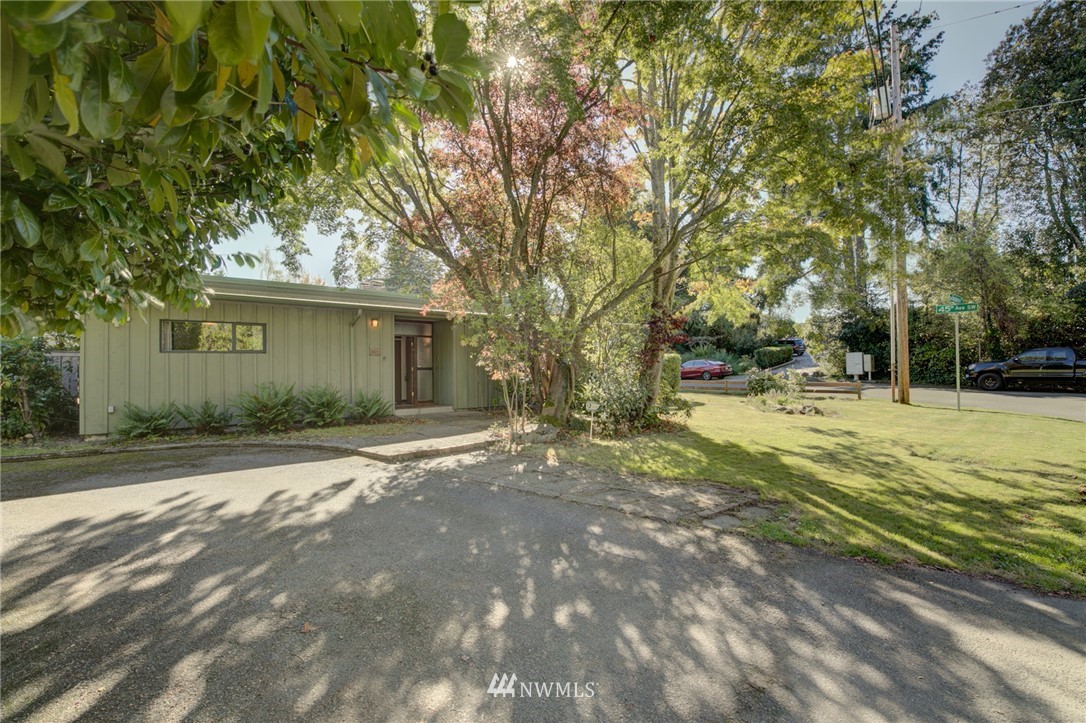 4411 Southwest Roxbury Place Seattle, WA 98136 - Photo 14 of 40 Gallery Image 14