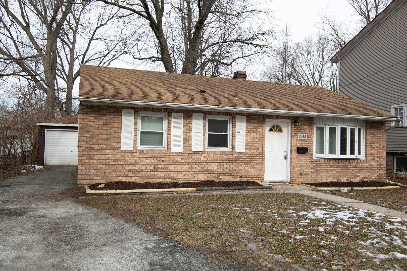 1348 Hickory Road Homewood, IL 60430 - Photo 2 of 19