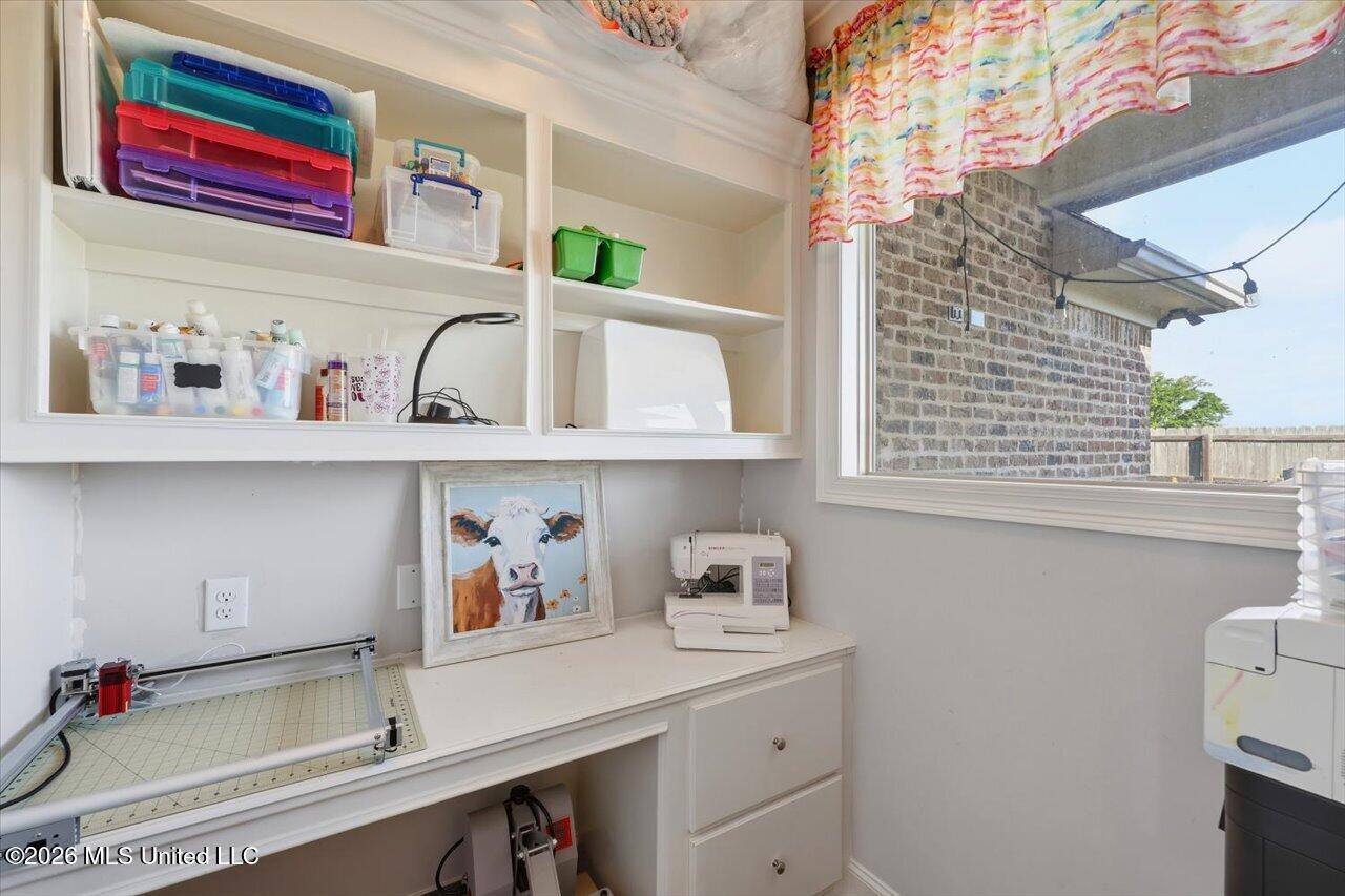 208 Buttonwood Lane Canton, MS 39046 - Photo 19 of 35 19-208 Buttonwood Way _ Home Tours MS