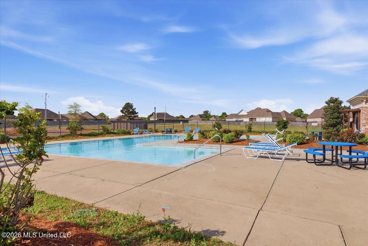 208 Buttonwood Lane Canton, MS 39046 - Photo 33 of 35 34-208 Buttonwood Way _ Home Tours MS