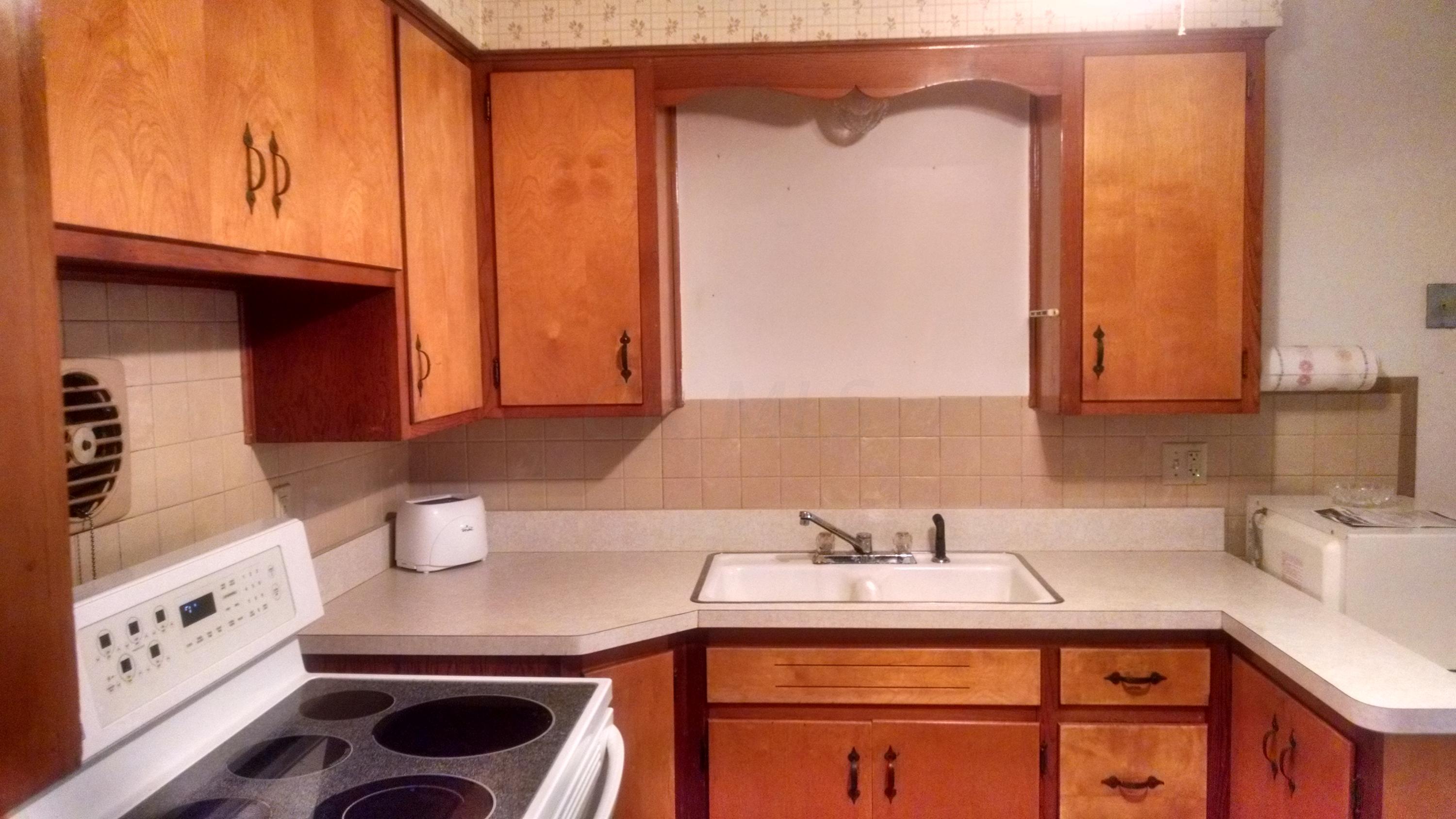 199 East Wilson Bridge Road Columbus, OH 43085 - Photo 7 of 18