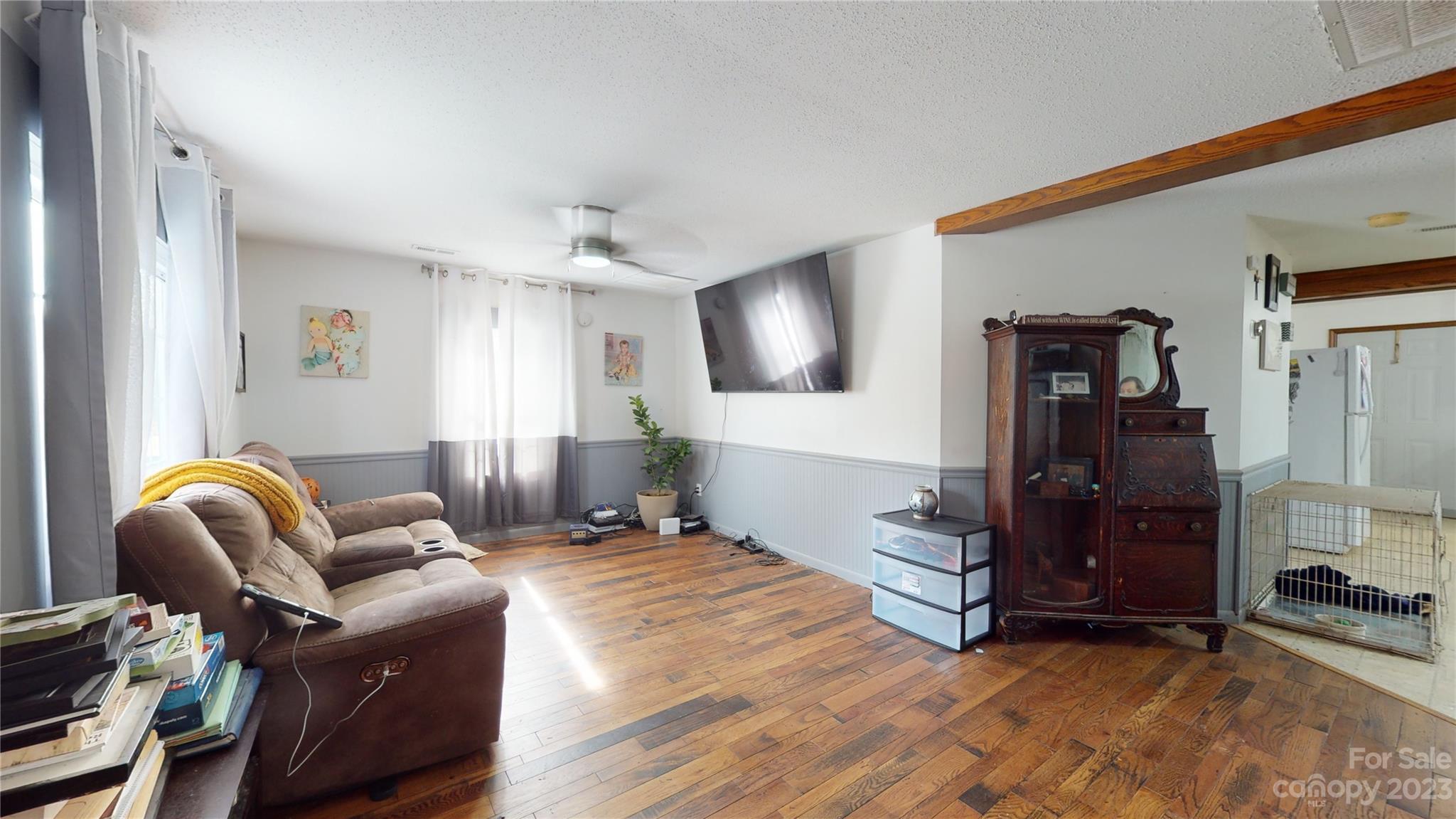 421 Morehead Road Marion, NC 28752 - Photo 3 of 38 Gallery Image 3