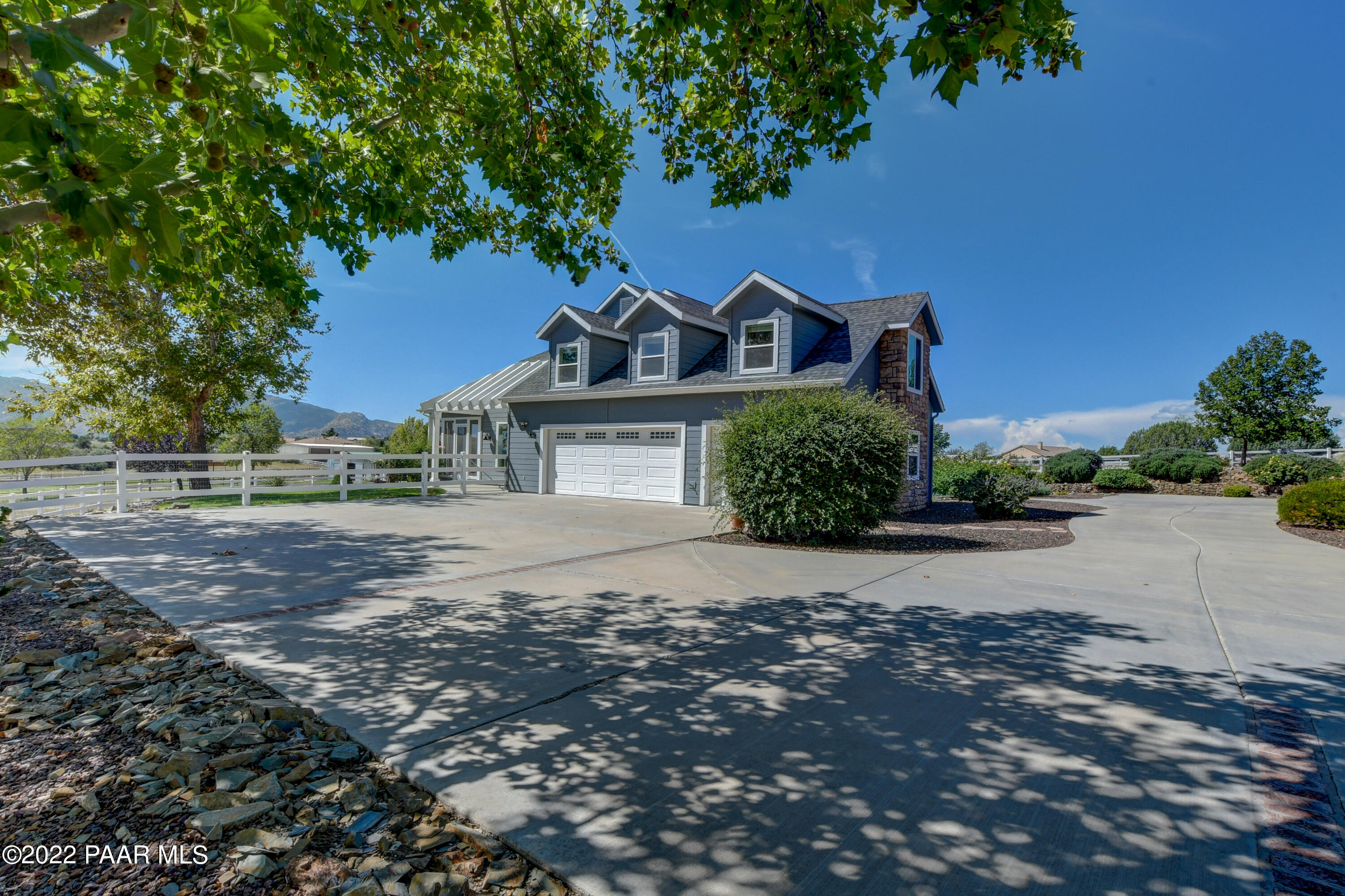 3875 Friendly Meadow Road Prescott, AZ 86305 - Photo 60 of 68 Garage View
