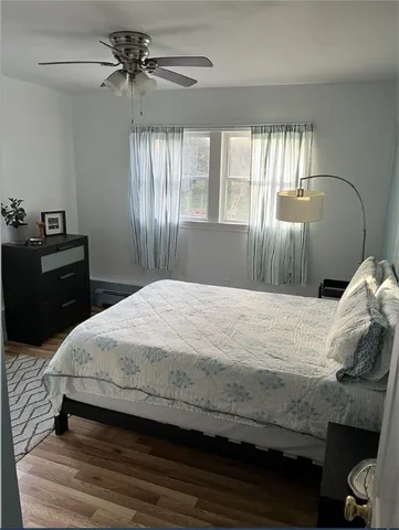 $4,000 | 17 Metacomet Street, Portsmouth, RI 02871